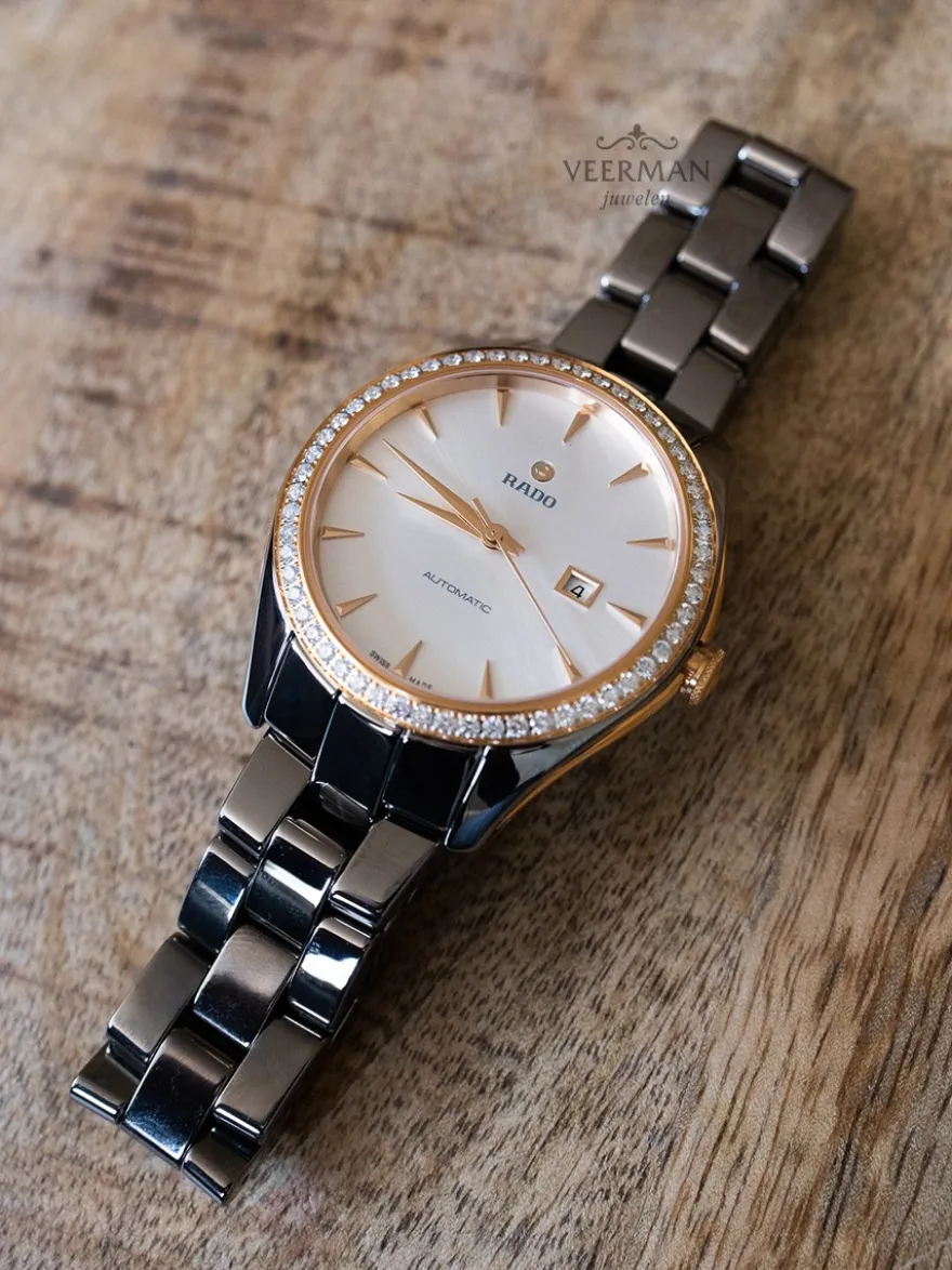 RADO Hyperchrome Ceramos R32052012 + Luxe Cadeau